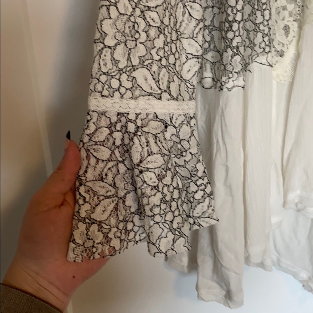 Dress - Picture 3 of 4